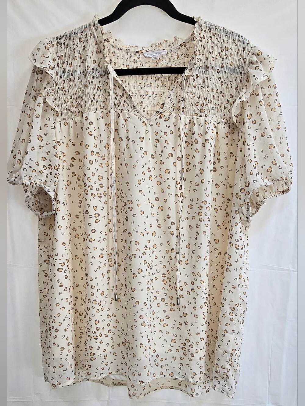 ChicSoul 2X Cream Leopard Print Smocked Blouse Ruffle Sleeve Plus Size